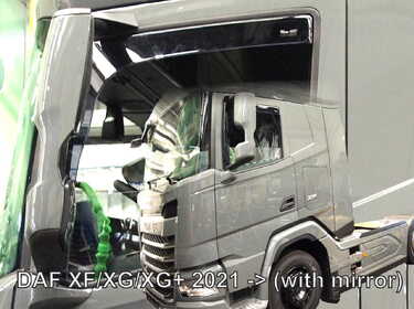 ΑΝΕΜΟΘΡΑΥΣΤΕΣ ΓΙΑ DAF XF/XG/XG 2021+ ΜΕ ΚΑΘΡΕΠΤΗ (GB) ΖΕΥΓΑΡΙ ΑΠΟ ΕΥΚΑΜΠΤΟ ΦΙΜΕ ΠΛΑΣΤΙΚΟ HEKO - 2 ΤΕΜ.