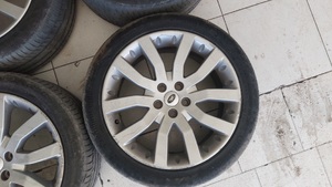 ΜΕΤΑΧΕΙΡΙΣΜΕΝΕΣ ΖΑΝΤΕΣ 20'' LAND ROVER 9.5X20 5X120 ET53 ΓΝΗΣΙΕΣ