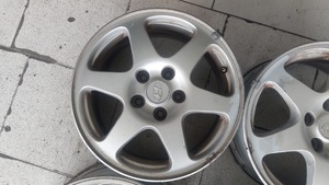 ΜΕΤΑΧΕΙΡΙΣΜΕΝΕΣ ΖΑΝΤΕΣ 16'' HYUNDAI ΓΝΗΣΙΕΣ 6.5Χ16 5Χ114 ΕΤ42 