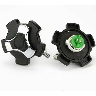 ΤΑΠΑ ΒΕΝΖΙΝΗΣ ΜΕ ΚΛΕΙΔΙ ΓΙΑ VW GOLF CABRIOLET ΣΕ ΜΑΥΡΟ ΧΡΩΜΑ FARMA - 1 τεμ.